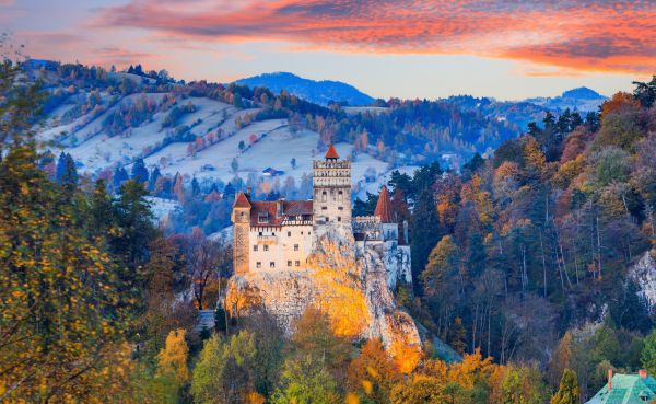 Sinaia / Bran (Castillo de Drácula) / Brasov